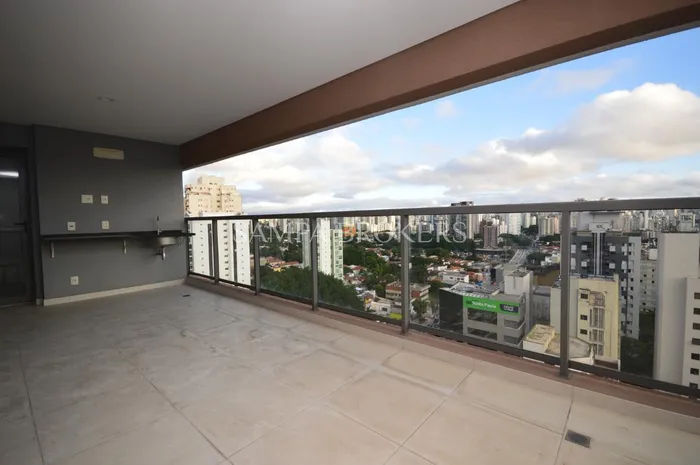 Apartamento com 1 suítes à venda em Vila Olímpia, São Paulo, por R$ 1.800.000 Imagem 3