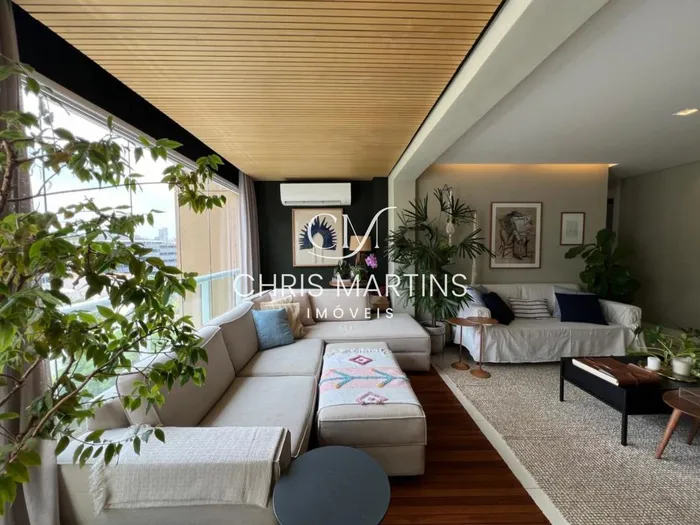 Apartamento com 2 suítes à venda em Vila Madalena, São Paulo, por R$ 1.950.000