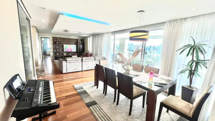 Apartamento com 3 suítes à venda em Morumbi, São Paulo, por R$ 2.010.000 Imagem 2