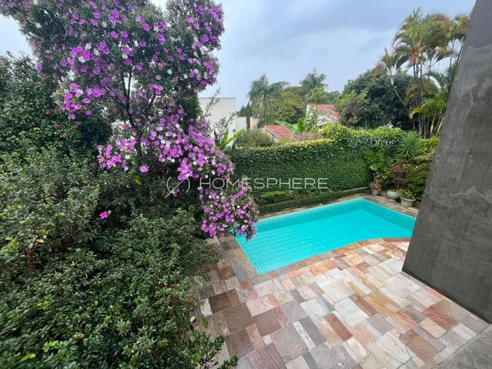 Casa com 2 suítes à venda em Jardim Guedala, São Paulo, por R$ 3.000.000