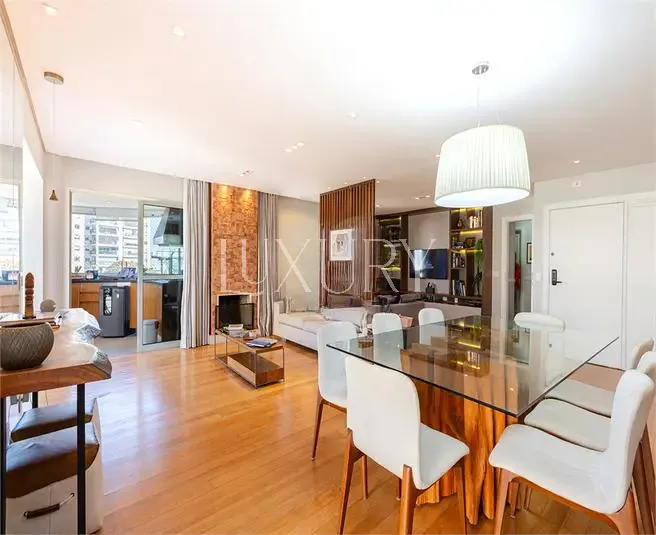 Apartamento com 1 suítes à venda em Alto De Pinheiros, São Paulo, por R$ 2.400.000 Imagem 3