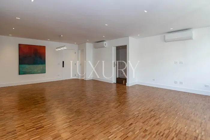 Apartamento com 3 suítes à venda em Jardim América, São Paulo, por R$ 4.250.000 Imagem 3