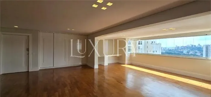 Apartamento com 3 suítes à venda em Vila Madalena, São Paulo, por R$ 4.300.000