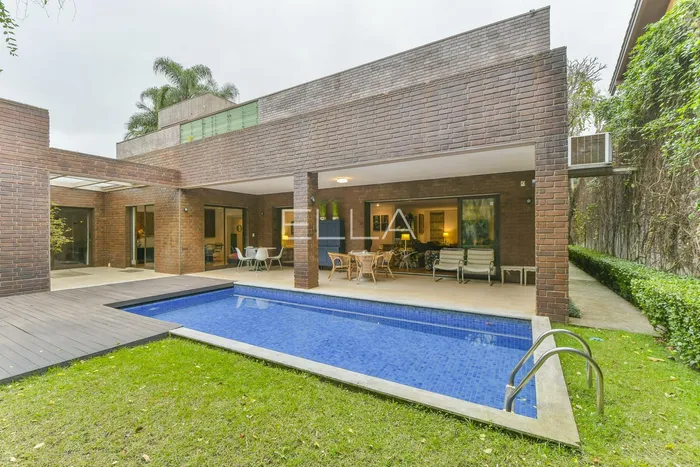 Casa com 4 suítes à venda em Alto de Pinheiros, São Paulo, por R$ 10.500.000 Imagem 3