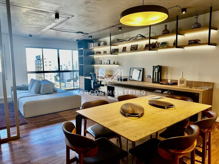 Apartamento com 1 suítes à venda em Jardim América, São Paulo, por R$ 2.350.000