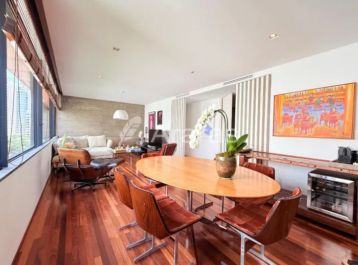 Apartamento com 2 suítes à venda em Itaim Bibi, São Paulo, por R$ 5.400.000 Imagem 2