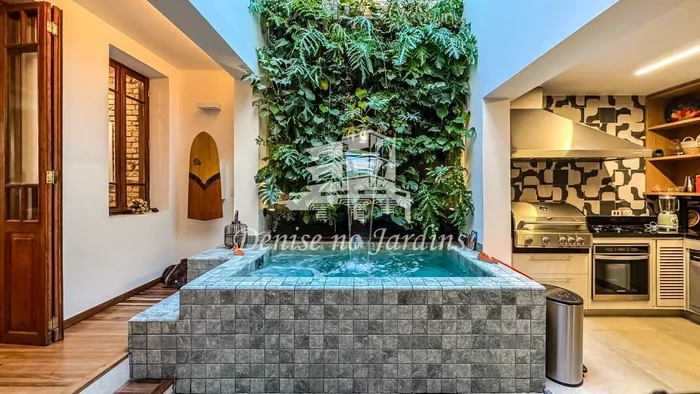 Casa de vila com 2 suítes à venda em Jardim Paulista, São Paulo, por R$ 5.000.000