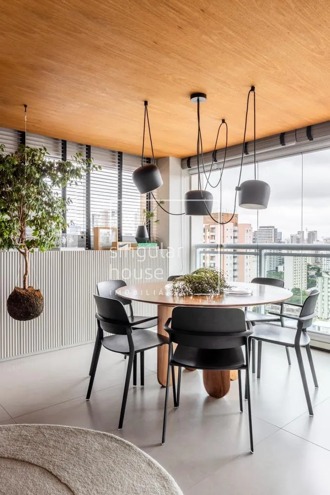 Apartamento com 2 suítes à venda em Vila Olímpia, São Paulo, por R$ 2.750.000