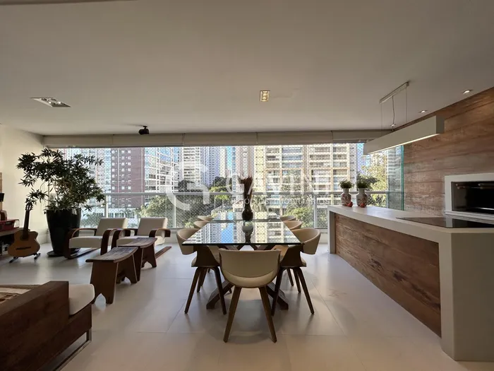 Apartamento com 4 suítes à venda em Campo Belo, São Paulo, por R$ 4.800.000