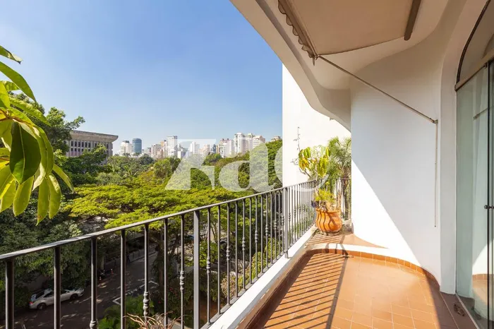 Apartamento com 1 suítes à venda em Jardim Europa, São Paulo, por R$ 4.600.000