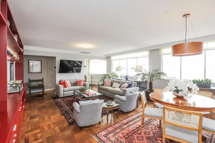 Apartamento com 1 suítes à venda em Jardim América, São Paulo, por R$ 2.300.000 Imagem 2