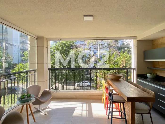 Apartamento com 3 suítes à venda em Moema Índios, São Paulo, por R$ 3.350.000