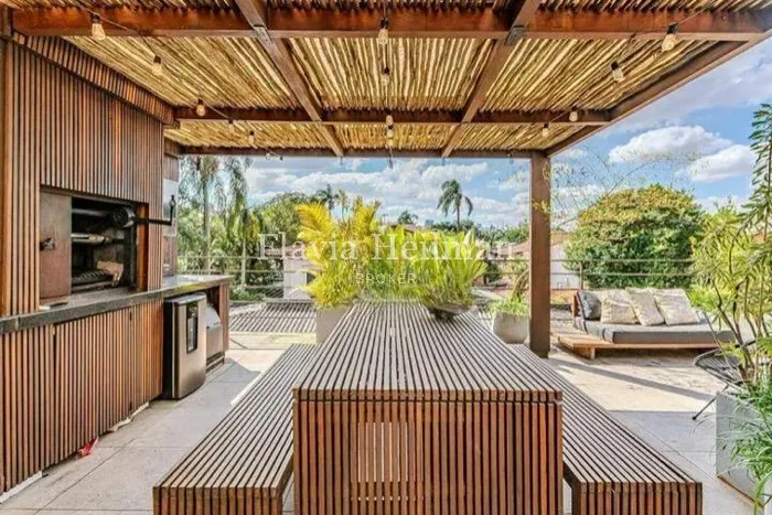 Casa com 3 suítes à venda em Jardim Paulistano, São Paulo, por R$ 13.000.000