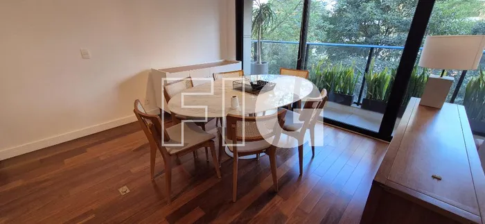 Apartamento com 2 suítes à venda em Jardim Guedala, São Paulo, por R$ 2.000.000 Imagem 3