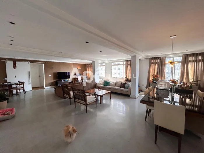 Apartamento com 2 suítes à venda em Vila Nova Conceição, São Paulo, por R$ 1.650.000