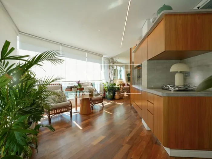 Apartamento com 3 suítes à venda em Real Parque, São Paulo, por R$ 3.000.000 Imagem 3