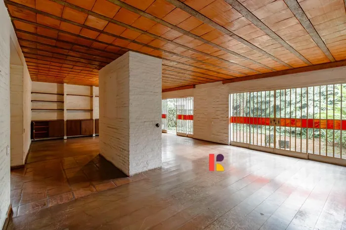 Casa com 1 suítes à venda em Alto De Pinheiros, São Paulo, por R$ 5.700.000 Imagem 2
