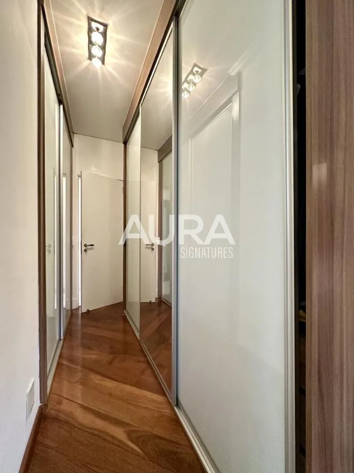 Apartamento com 3 suítes à venda em Vila Nova Conceição, São Paulo, por R$ 4.500.000 Imagem 3