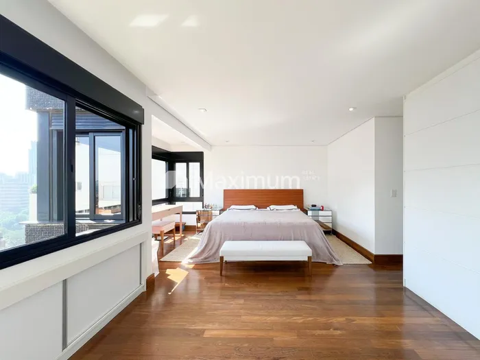 Apartamento com 2 suítes à venda em Itaim Bibi, São Paulo, por R$ 6.890.000 Imagem 2