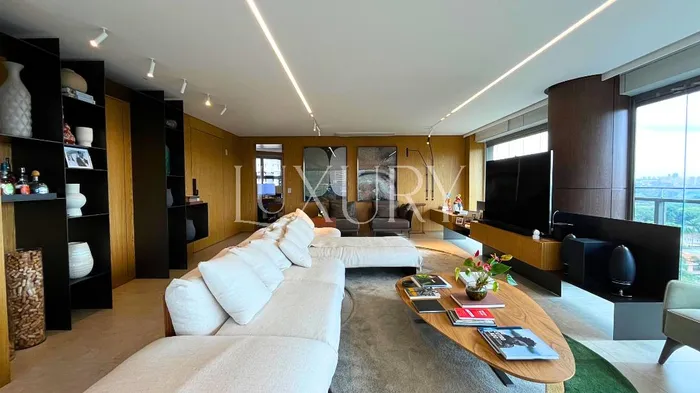 Apartamento com 3 suítes à venda em Pinheiros, São Paulo, por R$ 12.500.000 Imagem 2