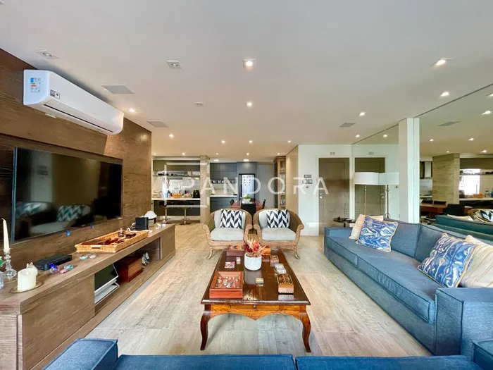 Apartamento com 2 suítes à venda em Jardim América, São Paulo, por R$ 2.800.000 Imagem 3