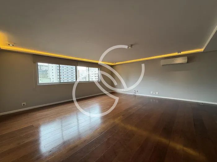 Apartamento com 1 suítes à venda em Itaim Bibi, São Paulo, por R$ 5.500.000