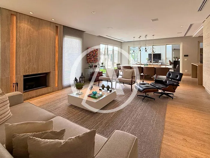 Casa de condomínio com 4 suítes à venda em Cidade Jardim, São Paulo, por R$ 13.500.000