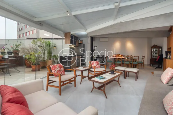 Cobertura com 1 suítes à venda em Pinheiros, São Paulo, por R$ 2.490.000