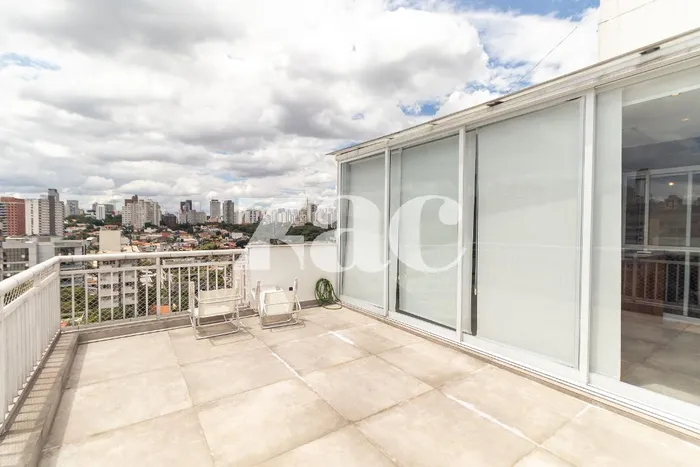 Cobertura com 1 suítes à venda em Pinheiros, São Paulo, por R$ 2.200.000 Imagem 2