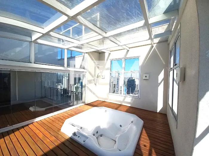 Cobertura com 1 suítes à venda em Pinheiros, São Paulo, por R$ 2.320.000