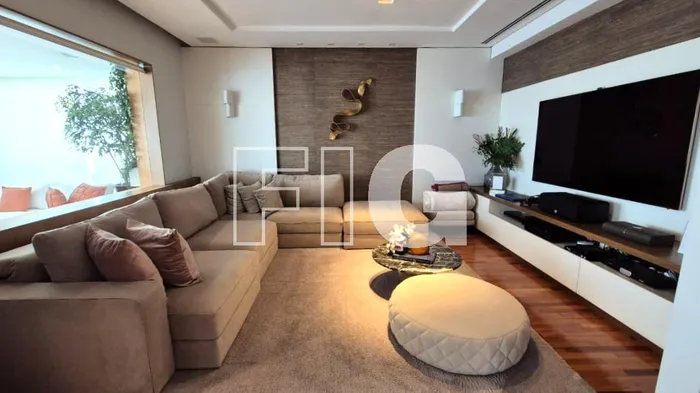 Apartamento com 3 suítes à venda em Cidade Jardim, São Paulo, por R$ 17.100.000 Imagem 3