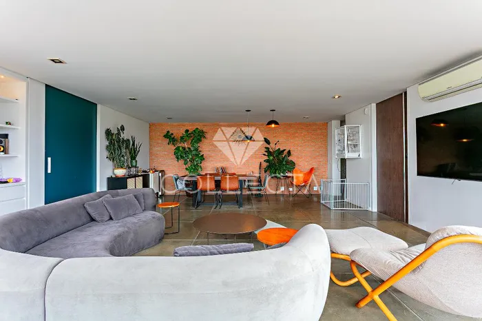 Cobertura com 2 suítes à venda em Vila Madalena, São Paulo, por R$ 3.000.000 Imagem 2