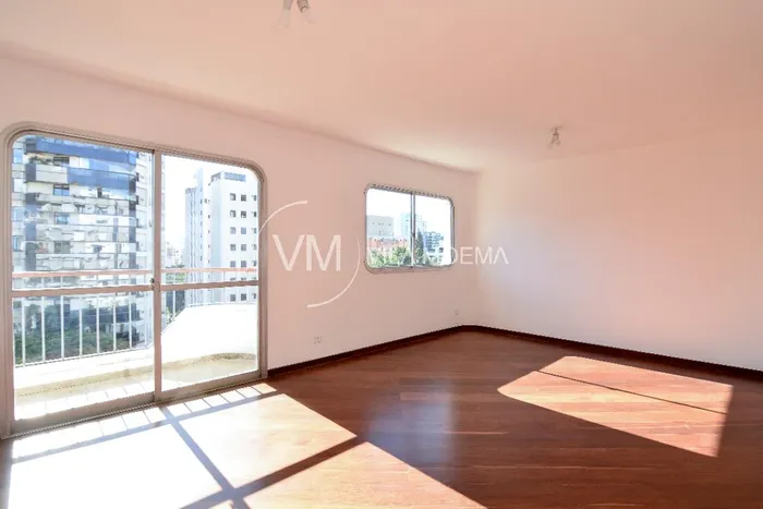Apartamento com 2 suítes à venda em Campo Belo, São Paulo, por R$ 1.950.000 Imagem 2