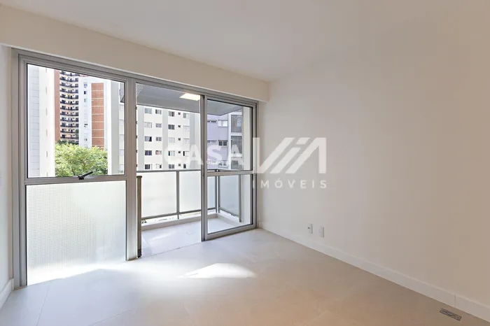Apartamento com 2 suítes à venda em Jardim América, São Paulo, por R$ 1.500.000