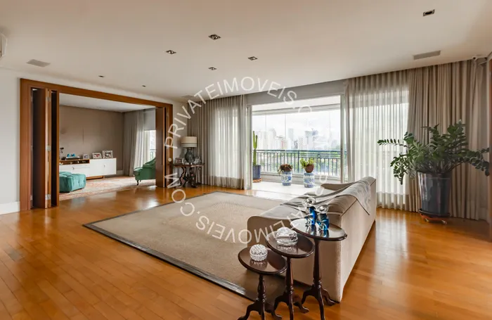 Apartamento com 2 suítes à venda em Brooklin, São Paulo, por R$ 2.000.000