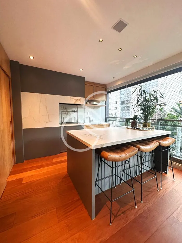 Apartamento com 3 suítes à venda em Indianópolis, São Paulo, por R$ 5.300.000