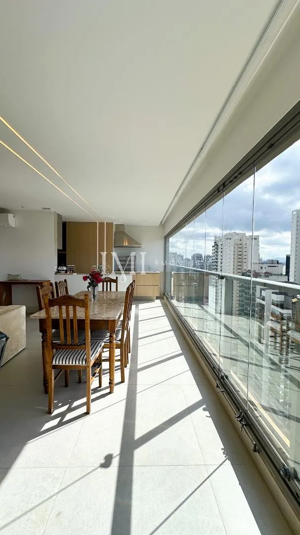 Apartamento com 3 suítes à venda em Campo Belo, São Paulo, por R$ 3.700.000