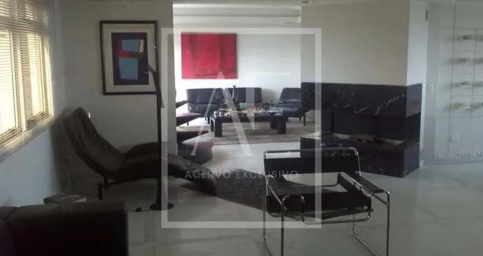 Cobertura com 4 suítes à venda em Itaim Bibi, São Paulo, por R$ 9.500.000 Imagem 2