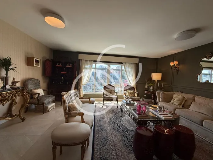 Apartamento com 3 suítes à venda em Real Parque, São Paulo, por R$ 2.300.000 Imagem 3