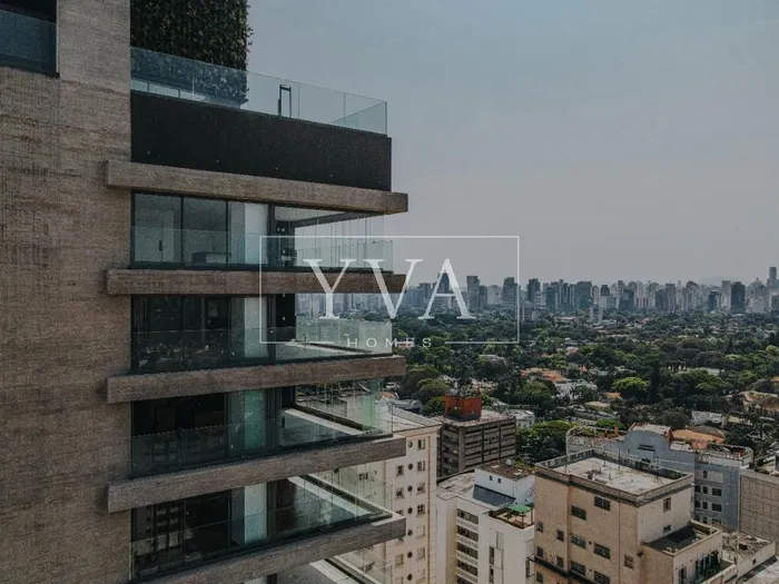 Apartamento com 3 suítes à venda em Itaim Bibi, São Paulo, por R$ 5.500.000
