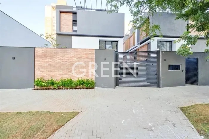 Casa de condomínio com 2 suítes à venda em Campo Belo, São Paulo, por R$ 2.170.000