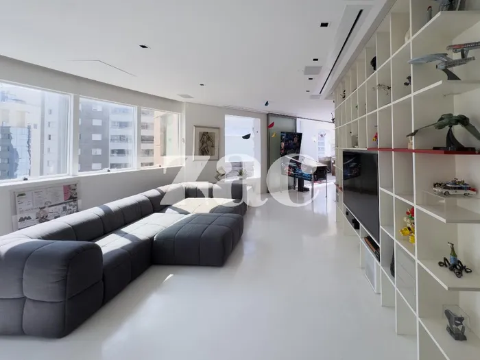 Cobertura com 2 suítes à venda em Moema, São Paulo, por R$ 4.500.000 Imagem 3