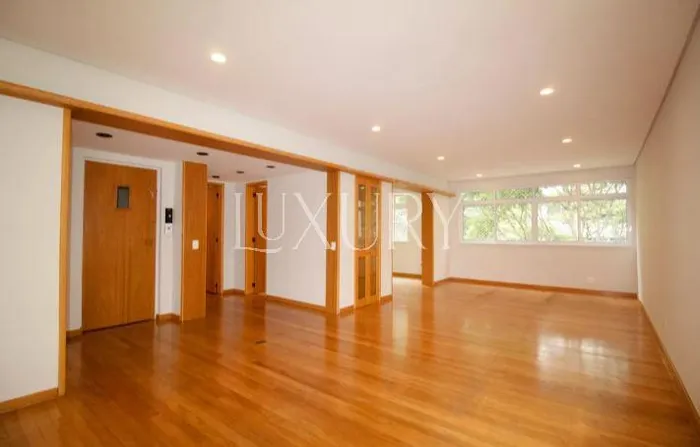 Apartamento com 2 suítes à venda em Jardim América, São Paulo, por R$ 2.600.000