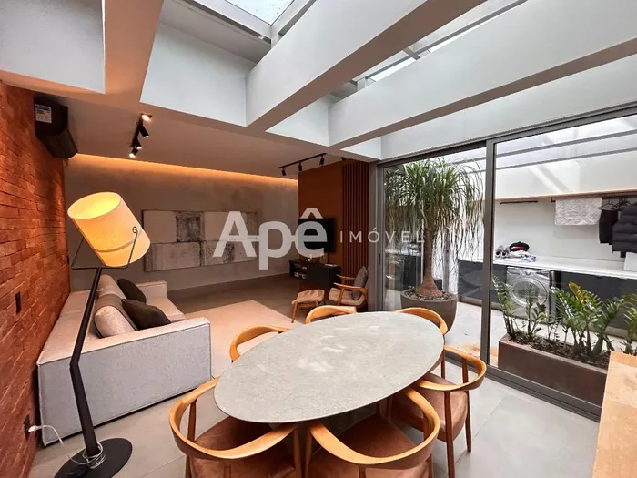 Apartamento com 1 suítes à venda em Vila Nova Conceição, São Paulo, por R$ 2.500.000