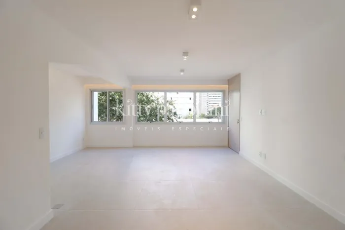 Apartamento com 2 suítes à venda em Jardim América, São Paulo, por R$ 2.600.000