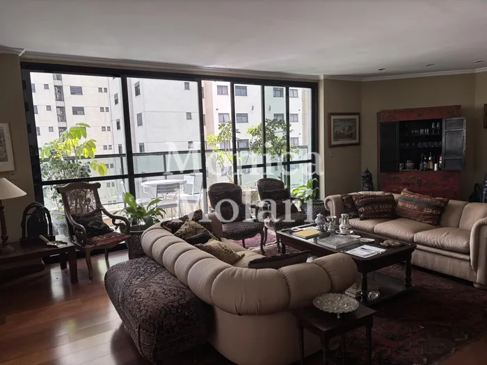 Apartamento com 2 suítes à venda em Jardim América, São Paulo, por R$ 3.200.000 Imagem 3