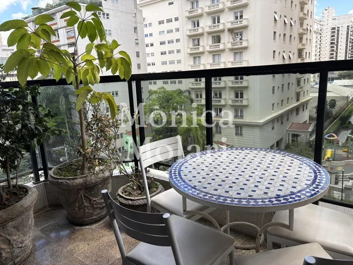Apartamento com 2 suítes à venda em Jardim América, São Paulo, por R$ 3.200.000