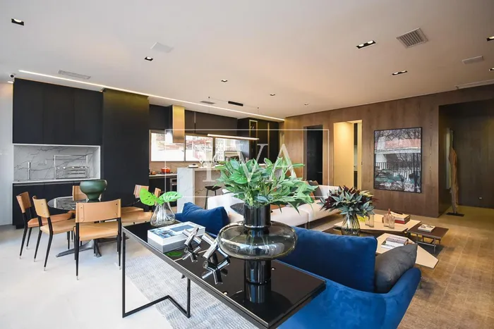 Apartamento com 2 suítes à venda em Itaim Bibi, São Paulo, por R$ 3.890.000