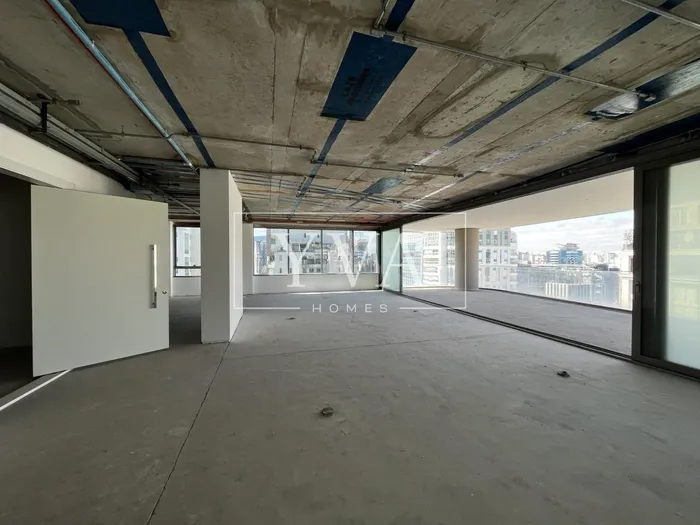 Apartamento com 4 suítes à venda em Itaim Bibi, São Paulo, por R$ 39.500.000