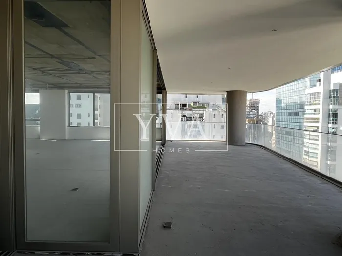 Apartamento com 4 suítes à venda em Itaim Bibi, São Paulo, por R$ 39.500.000 Imagem 3